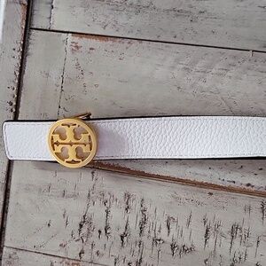 Tory Burch belt